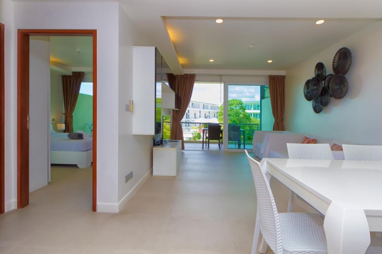Premium Two-Bedroom Karon Butterfly Suite With Panoramic Sea Views" Kültér fotó